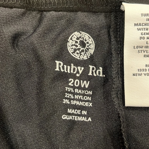 Ruby Rd Black Athletic Skort - Picture 3 of 4